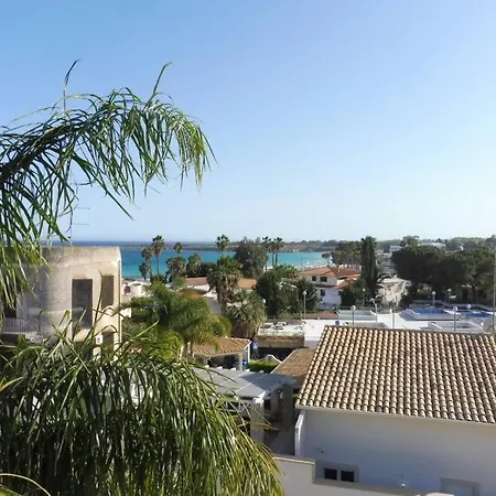 In A 100 Metri Dal Mare Apartment Fontane Bianche